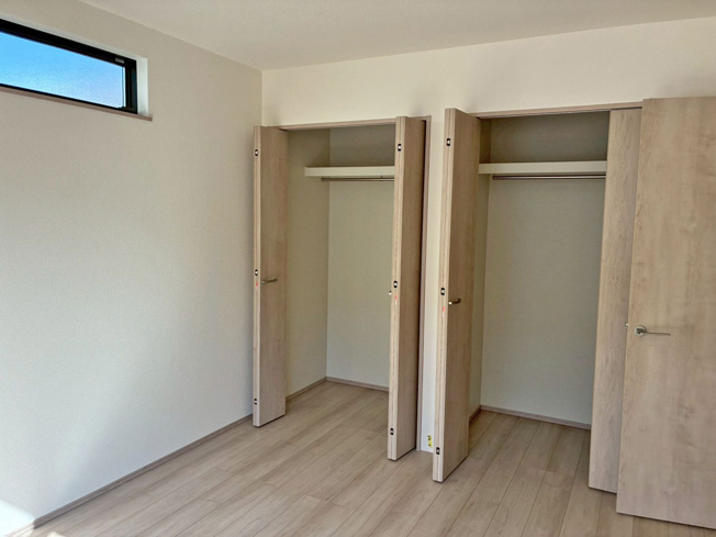 【洋室】 | 東熊堂 新築建売分譲住宅 建物＋土地 TW05594 | 沼津市東熊堂1号棟　洋室6.62帖 ※令和8年2月16日撮影写真