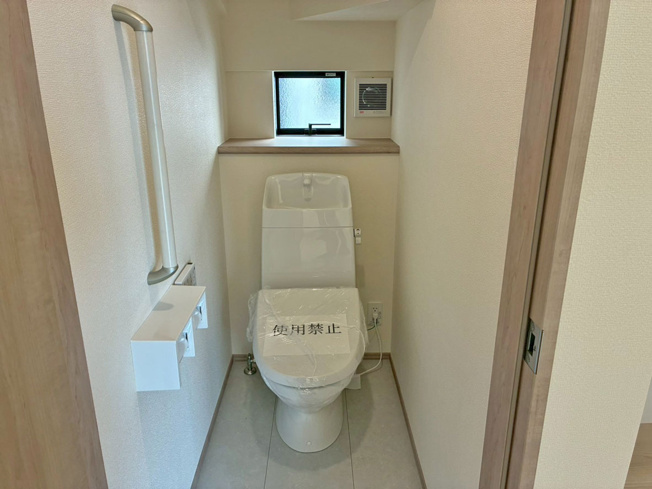 【トイレ】 | 東熊堂 新築建売分譲住宅 建物＋土地 TW05594 | 沼津市東熊堂2号棟　1Fトイレ ※令和8年2月16日撮影写真