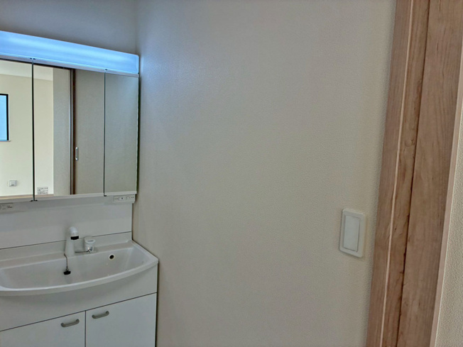 【独立洗面台】 | 東熊堂 新築建売分譲住宅 建物＋土地 TW05594 | 沼津市東熊堂2号棟　洗面化粧台 ※令和8年2月16日撮影写真