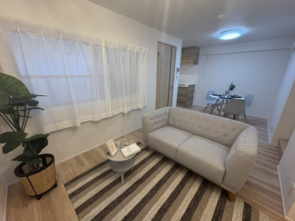 セブンスターマンション学園前の画像