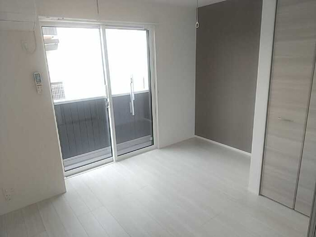 【洋室】 | Dフラット東平山B棟