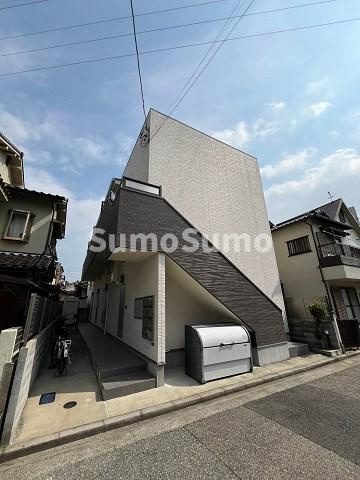 尼崎市西立花町１丁目のアパート