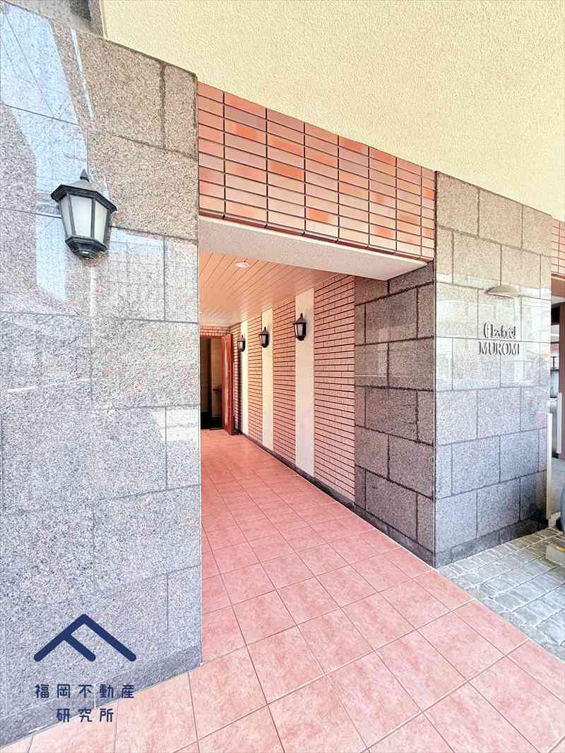 ラフォーレ室見のエントランス