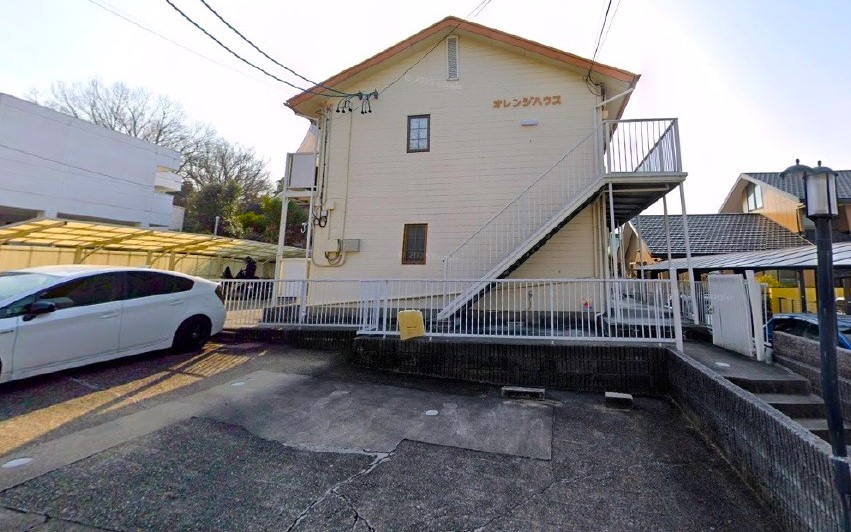 オレンジハウスの外観