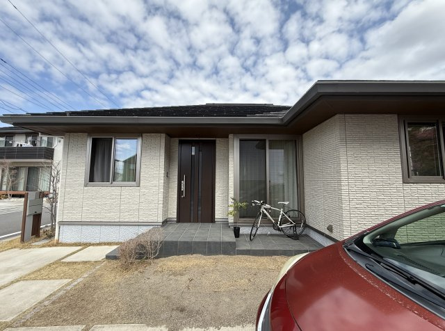 群馬県前橋市下新田町864-7の駐車場