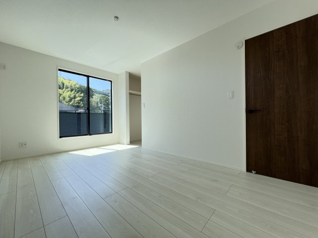 【洋室】 | 高知市高見町/２号棟