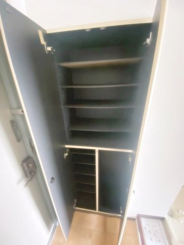 シティハウスⅣの収納|便利な収納スペースです
