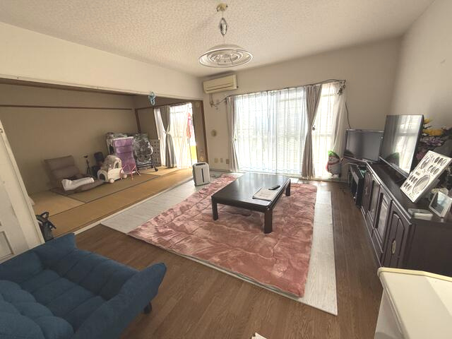 【居間・リビング】