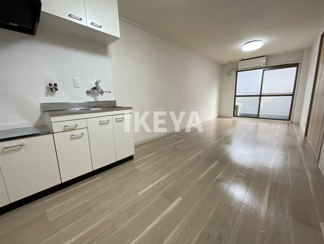 コーポ大淀の居間・リビング