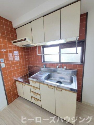 【キッチン】 | スタジオ１０８ソシエ本町