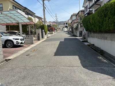 【前面道路含む現地写真】 | 小倉台２丁目　売地
