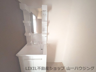 【独立洗面台】 | 小川ビル | シャワー付き洗面台