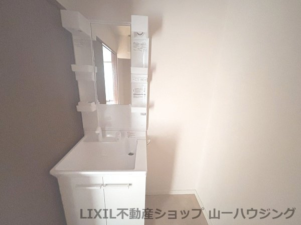 【独立洗面台】 | 小川ビル | シャワー付き洗面台