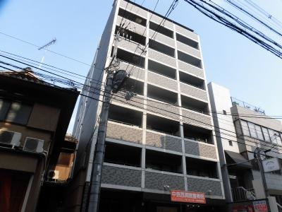 エリーフラッツ西洞院の外観