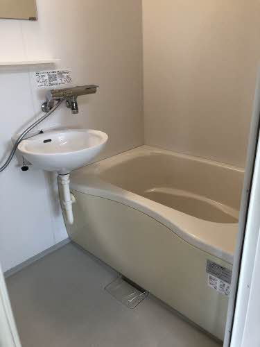 シャーメゾン上町の浴室