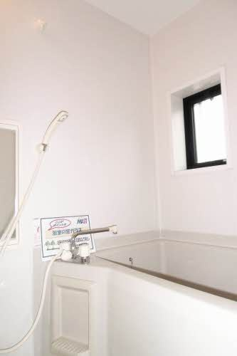 ハイツ花衣の浴室