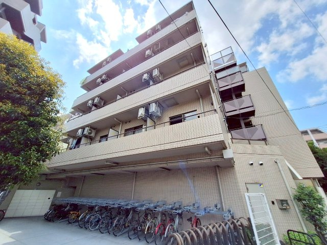 ベルエール方南町の外観