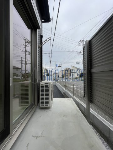 ウィステリアⅡのバルコニー