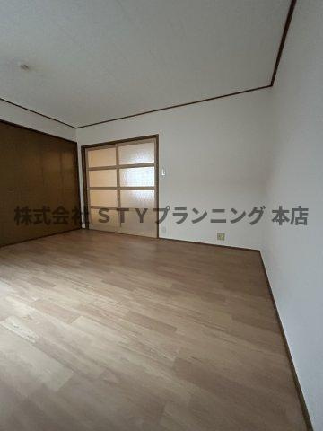 仲介手数料０円！ジョーヌ駈上の洋室