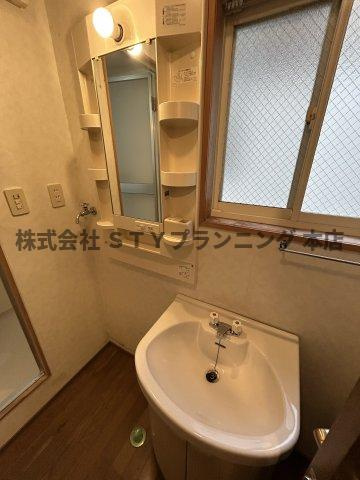 仲介手数料０円！ジョーヌ駈上の独立洗面台