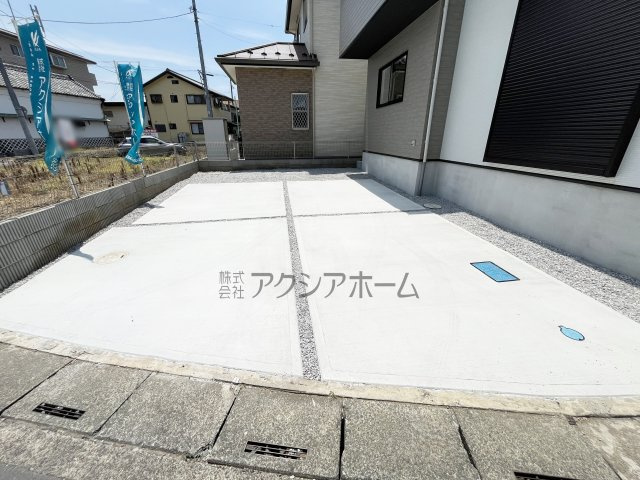 入間市黒須2丁目・全1棟　新築一戸建　～入間市駅徒歩8分～の駐車場|車種にもよりますが、駐車並列2台可能です。