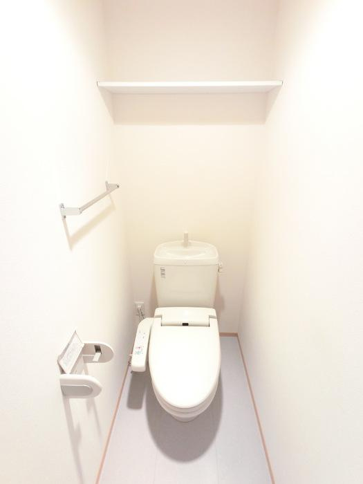 ライデンハイツⅡのトイレ|※同タイプ・現況優先・建具・設備等のカラーが異なる場合あり