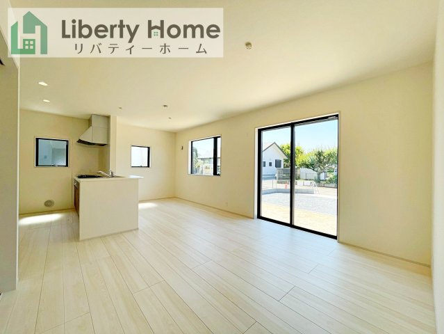 笠間市笠間第10　新築戸建　1号棟の居間・リビング