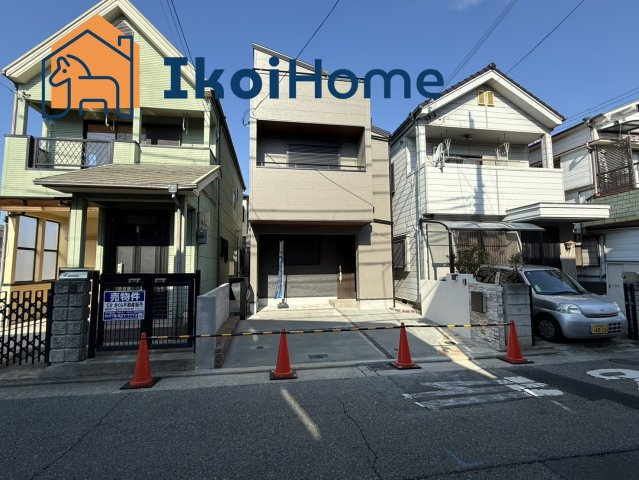 神戸市西区王塚台7丁目　新築戸建のエントランス|●年中無休：当日予約可●西区、垂水区、明石市初。弊社は契約前に新築戸建の住宅診断を無料で行っています