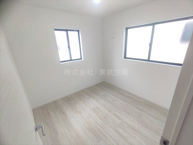 【洋室】 | 川越市宮元町2期　全2棟　1号棟 | 洋室4.5帖、使いやすい洋室です