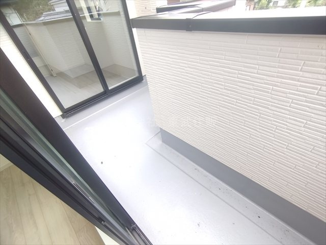 【バルコニー】 | 川越市宮元町2期　全2棟　1号棟 | 暖かな日差しのふりそそぐバルコニー