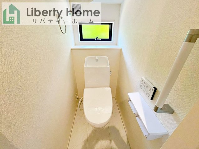 笠間市笠間第10　新築戸建　4号棟のトイレ
