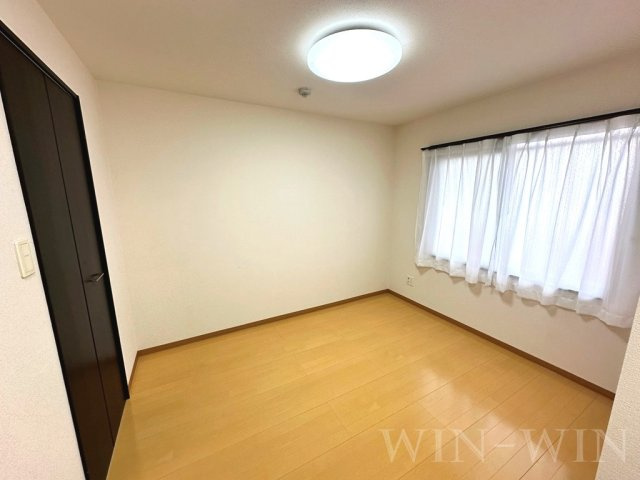 エムロードの寝室