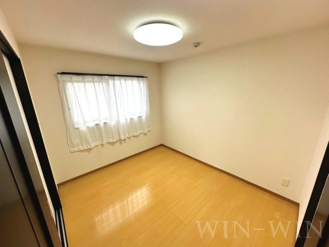 エムロードの寝室