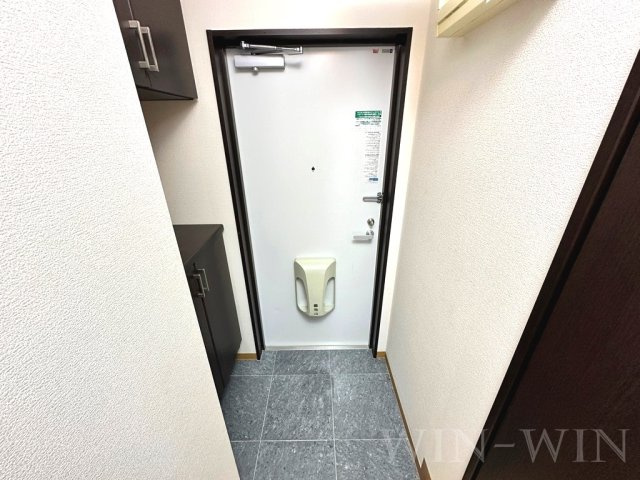 エムロードの玄関