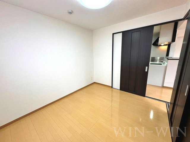 エムロードの寝室