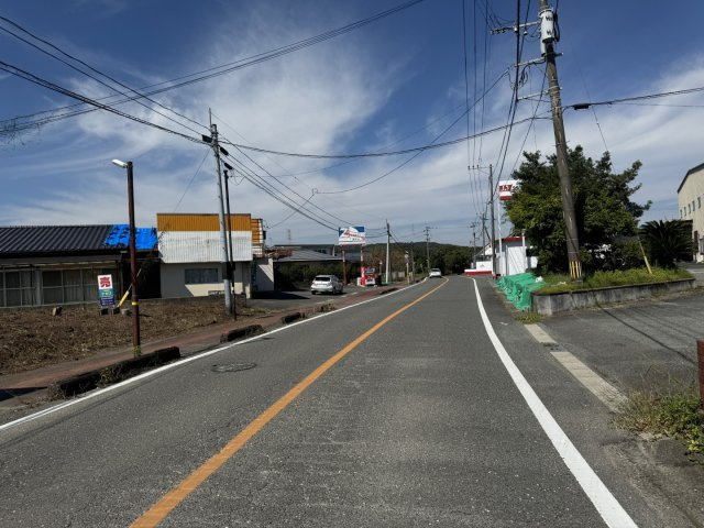 宇城市豊野町糸石の売地の前面道路含む現地写真
