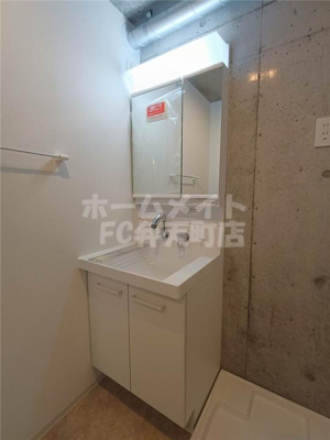 【洗面所】 | Veena弁天