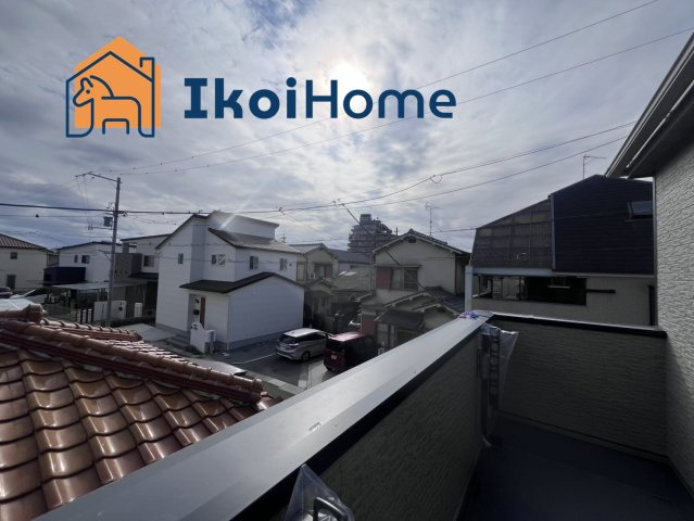 明石市魚住町清水5期　新築戸建のエントランス|～ご見学に関して～平日や夜間でもご案内可能。決まったお時間で身動きが取れない方も臨機応変に対応します