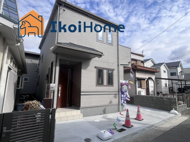 明石市魚住町清水5期　新築戸建の駐車場|●年中無休：当日予約可●スーパーやコンビニ、飲食店、病院など徒歩圏内の施設も多々あります。