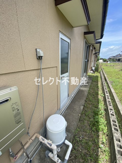 【庭】 | 米満貸家