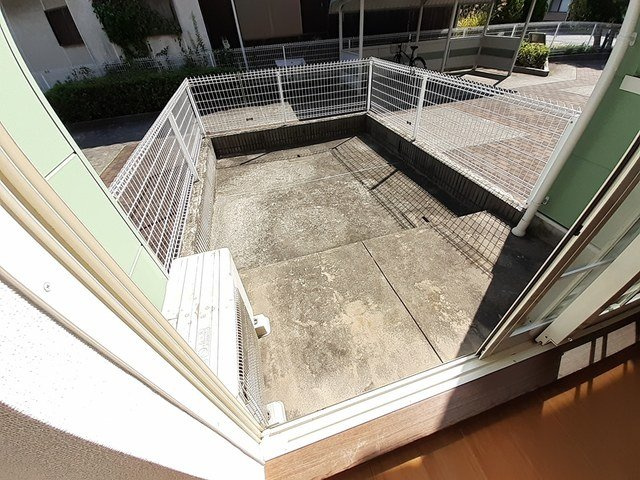 グリーンベルトの庭