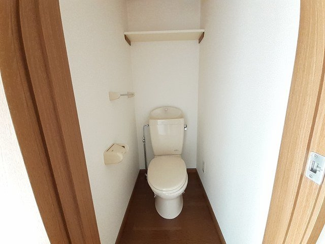 グリーンベルトのトイレ