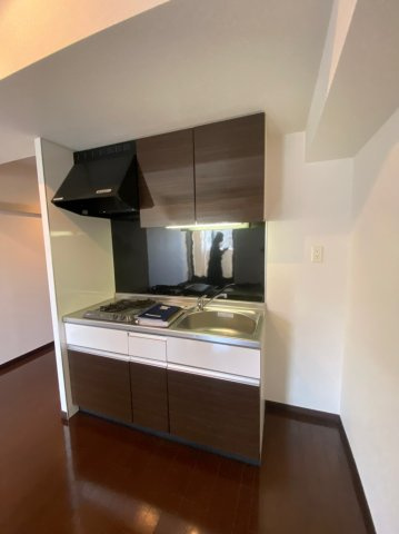 アーデン東別院　名古屋市賃貸　仲介手数料無料のキッチン