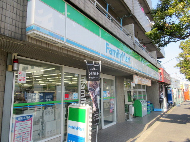 ローズコートのその他|ファミリーマート足立鹿浜店