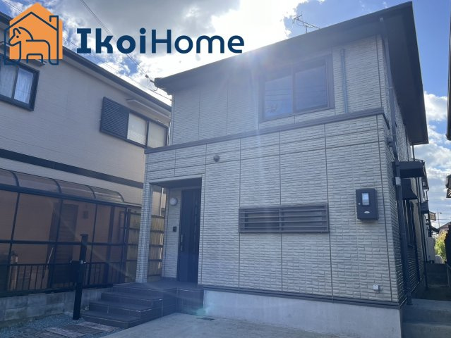 神戸市西区宮下3丁目　中古建てのエントランス|●年中無休：当日予約可●　西区、垂水区、明石市初。弊社は契約前に新築戸建の住宅診断を無料で行っています