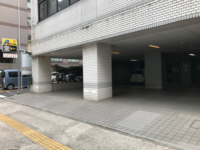 新横浜第１竹生ビルの駐車場