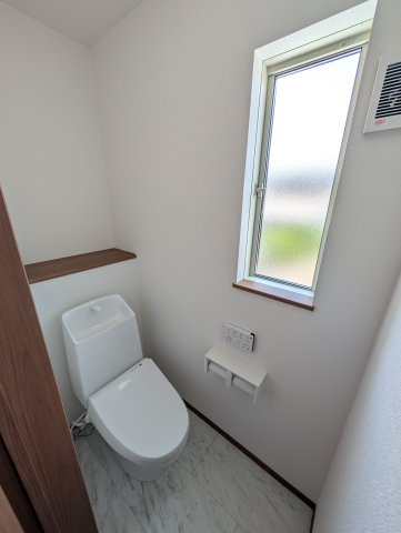 【トイレ】 | ハートフルタウン高崎市下佐野町4期ー① | 2階のトイレ♪