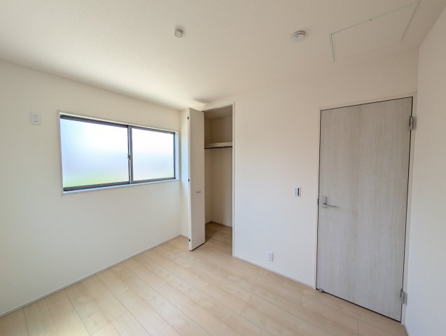 【洋室】 | リーブルガーデン.S高崎市第5江木町ー①