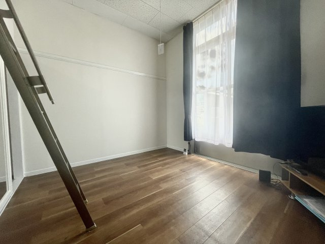 ロワジールの洋室