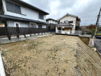 【外観】 | はつが野３丁目　売土地 | 南西向き日当り良好！たっぷりの陽光に包まれる明るい住まいになりますね♪